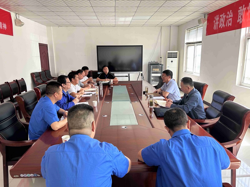 漢中市人大常委會(huì )黨組成員、副主任馮永清到賽柯瑞思公司考察調研